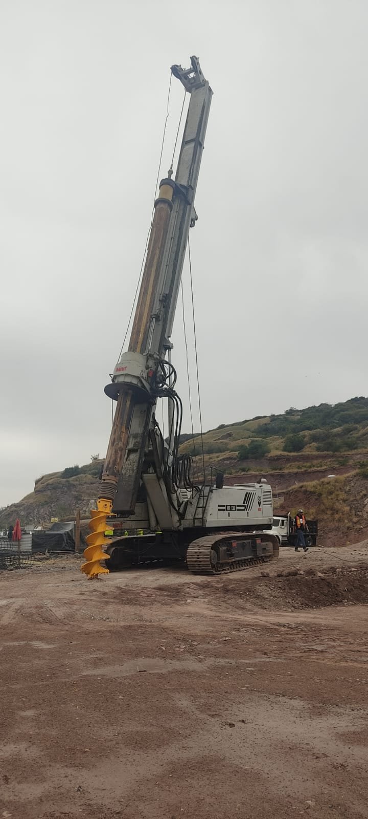 RB DRILLING S.A. DE C.V.